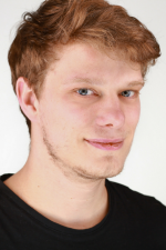 Dominik Stolzenburg, MS